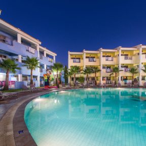 4* Caretta Beach Holiday Village – Ζάκυνθος