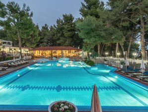 Porfi Beach Hotel – Νικήτη, Χαλκιδική